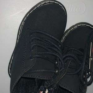 BRAND NEW ZARA BOOTS! SIZE 2C